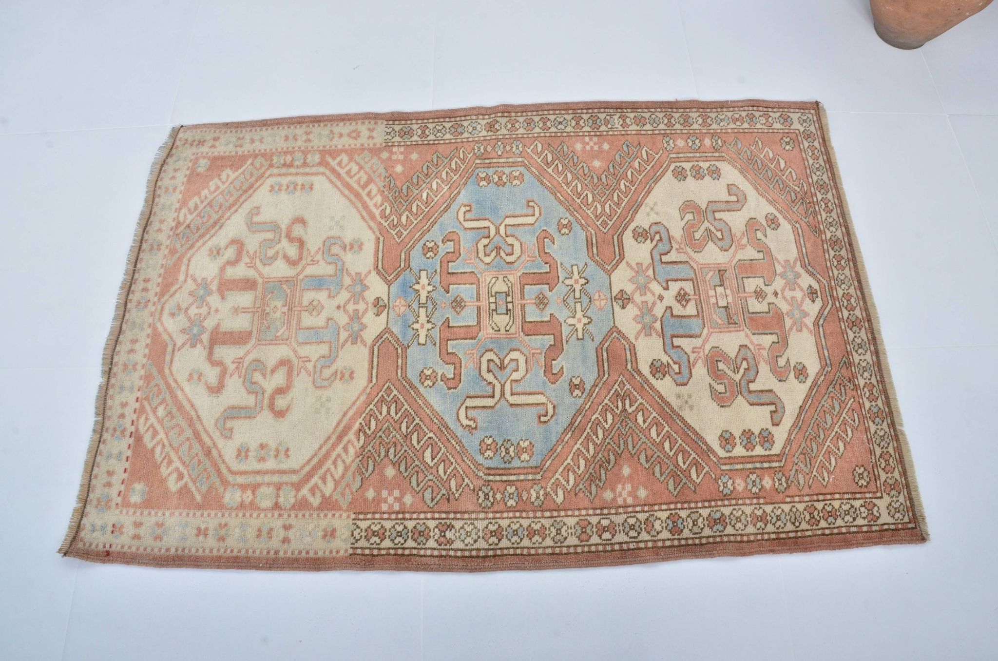 Tapis tribal turc Oushak
