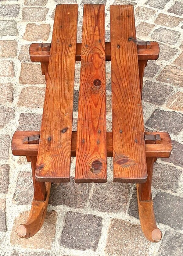 Banc rustique art populaire ancienne luge a neige Alpes