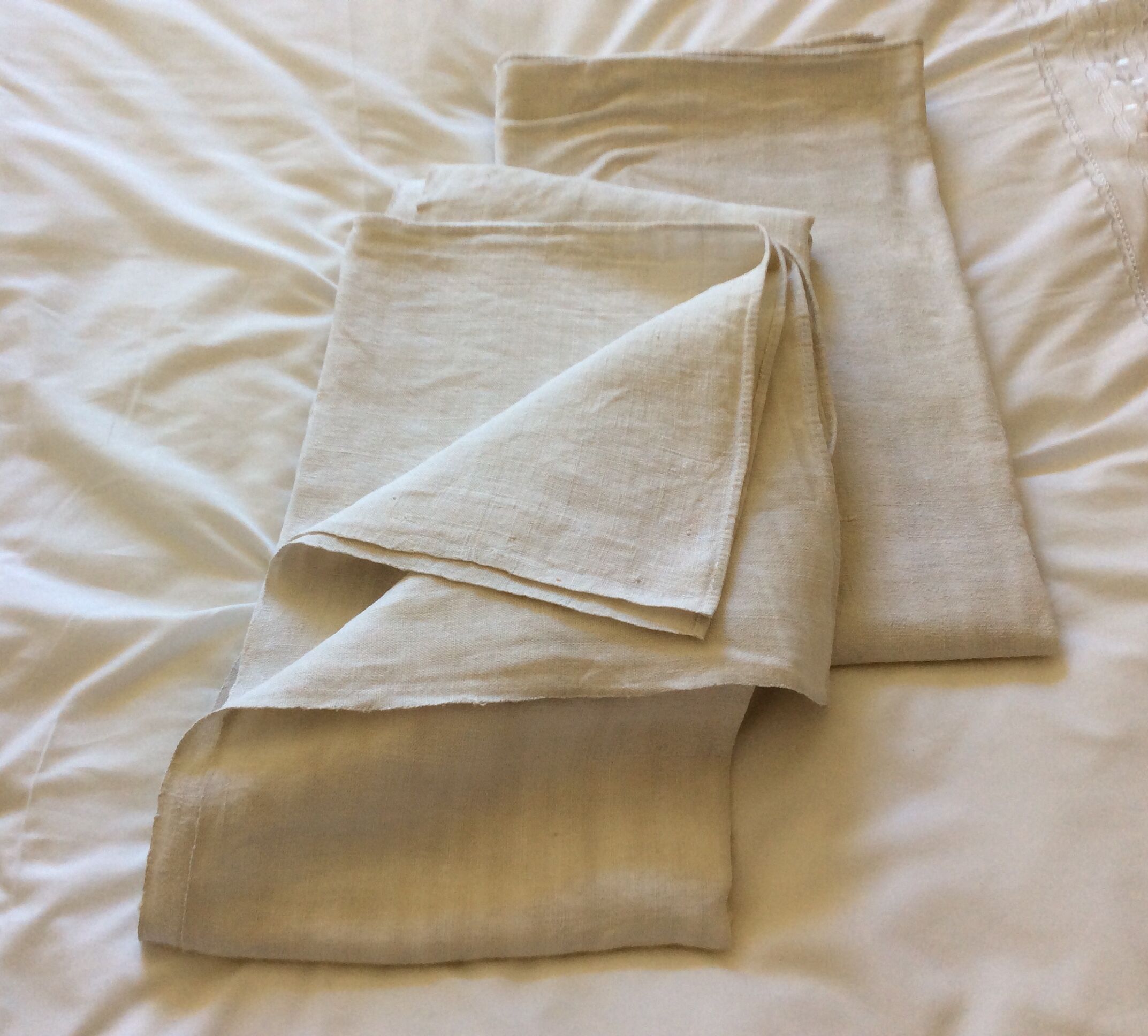 Old country sheet in large linen canvas
