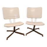 Paire de fauteuils bas