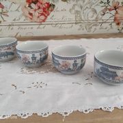 Set of 4 Japanese tea cups without handle pale blue and pink décor