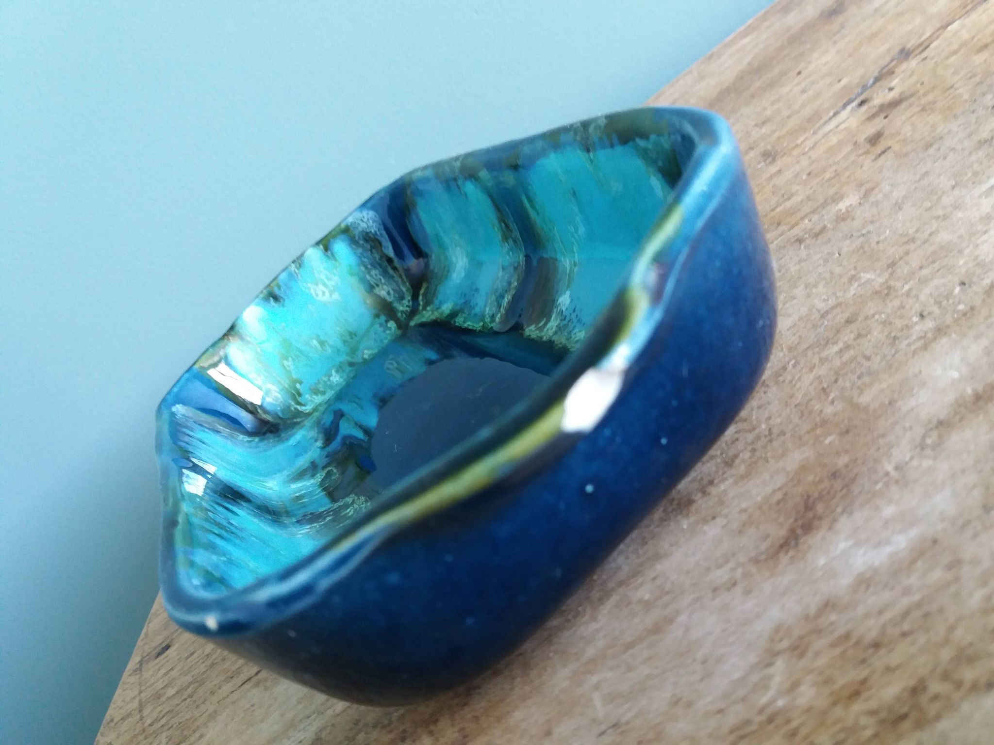 Vallauris stamped pocket emptier in flamed stoneware