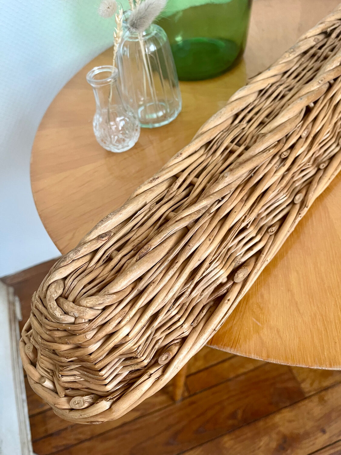 Vintage baguette bread basket