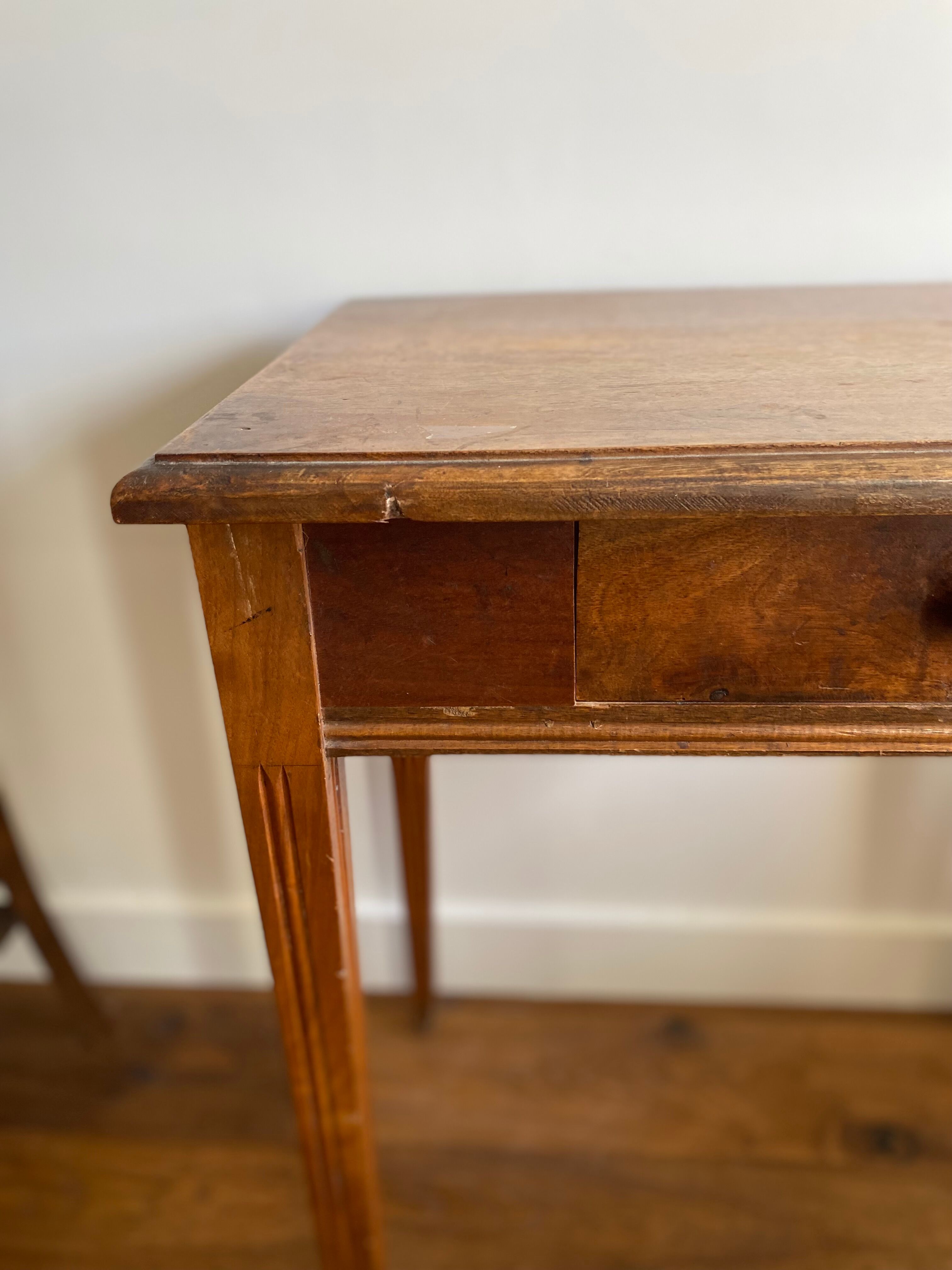 Old year 50 wooden desk