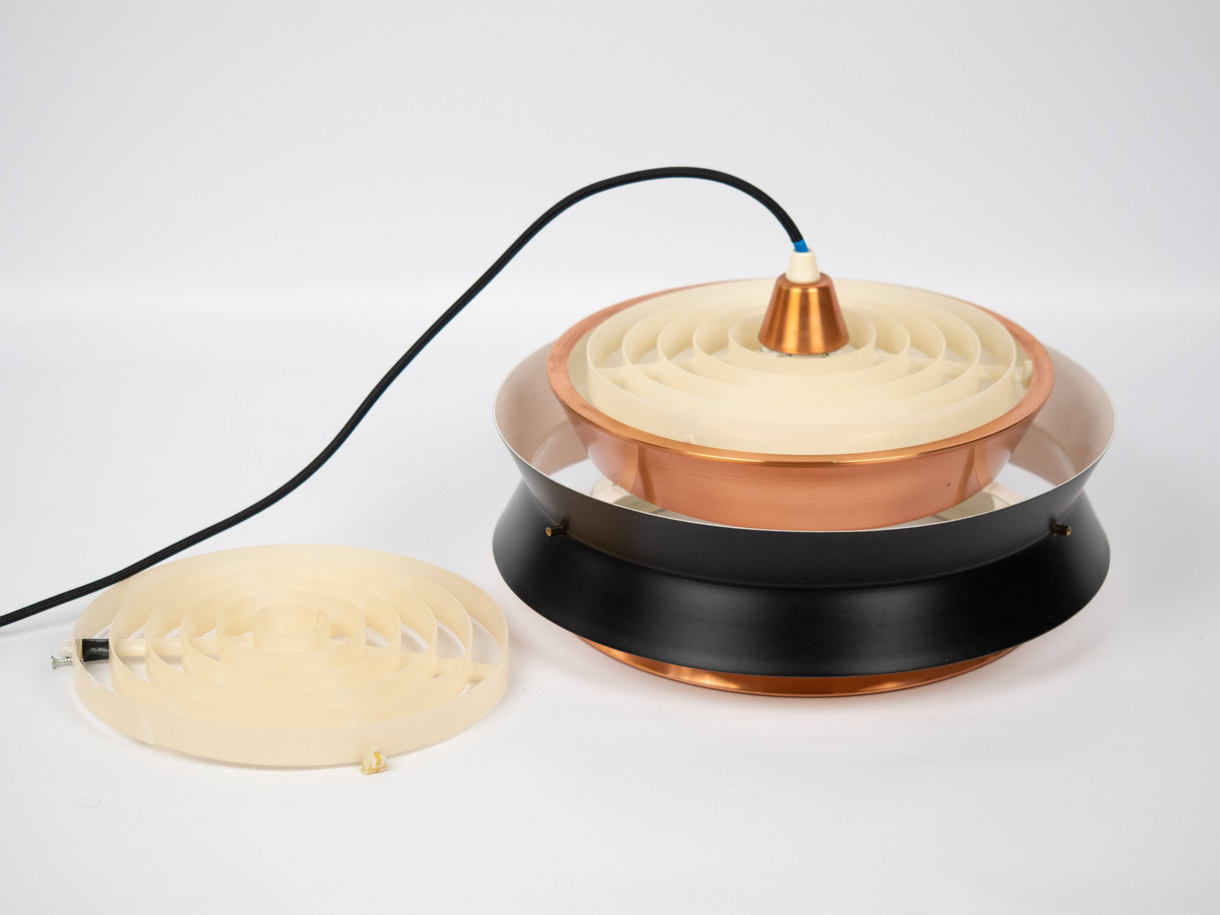 Swedish vintage Trava lamp by Carl Thore, 1960s