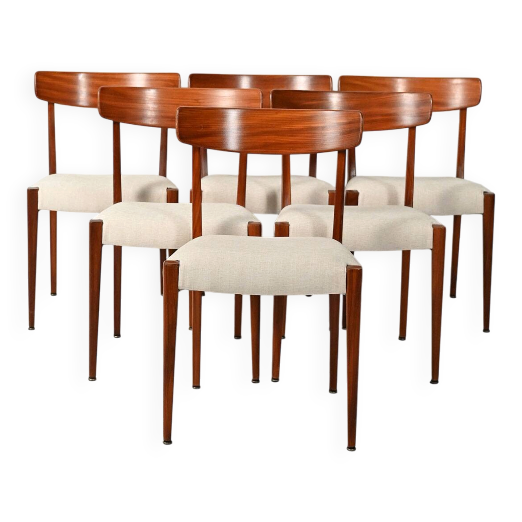 Ensemble de six chaises de salle à manger en teck scandinave, années 1960.