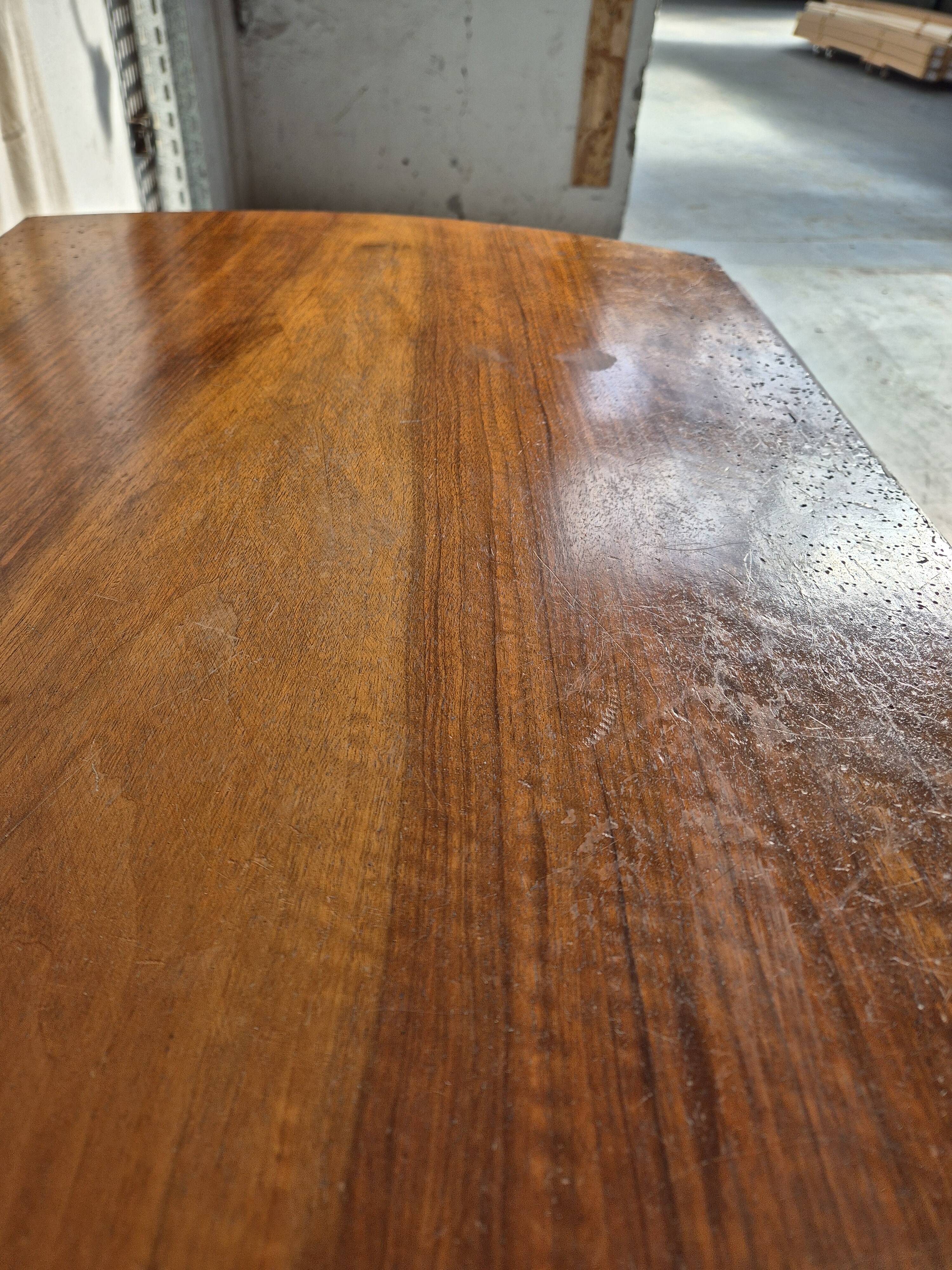 Rectangle/round table