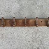Wooden wall-mounted coat rack with 5 hooks