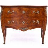 Stylish inlaid chest of drawers, France.