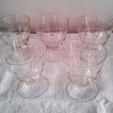 Lot of 5 engraved wine glasses