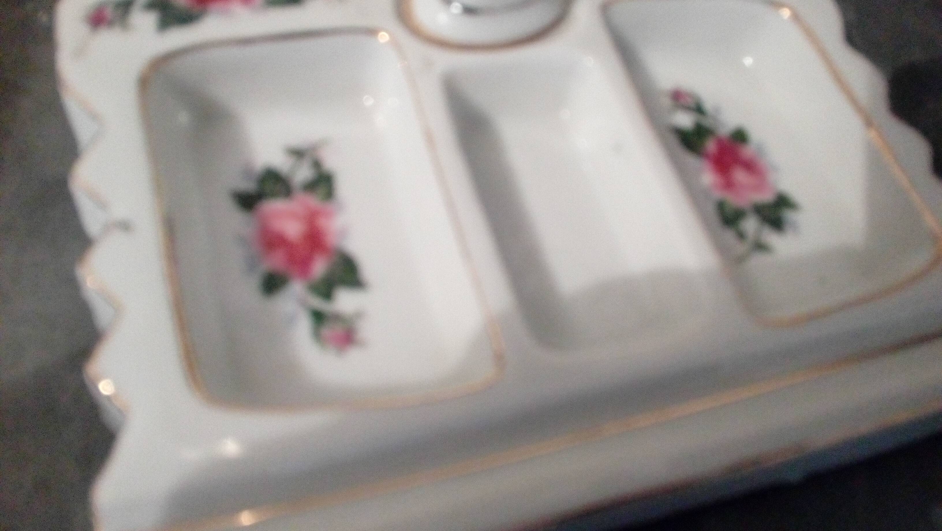 Mirror to lay porcelain rose buttons 13x24cm