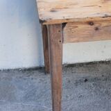 Farm table