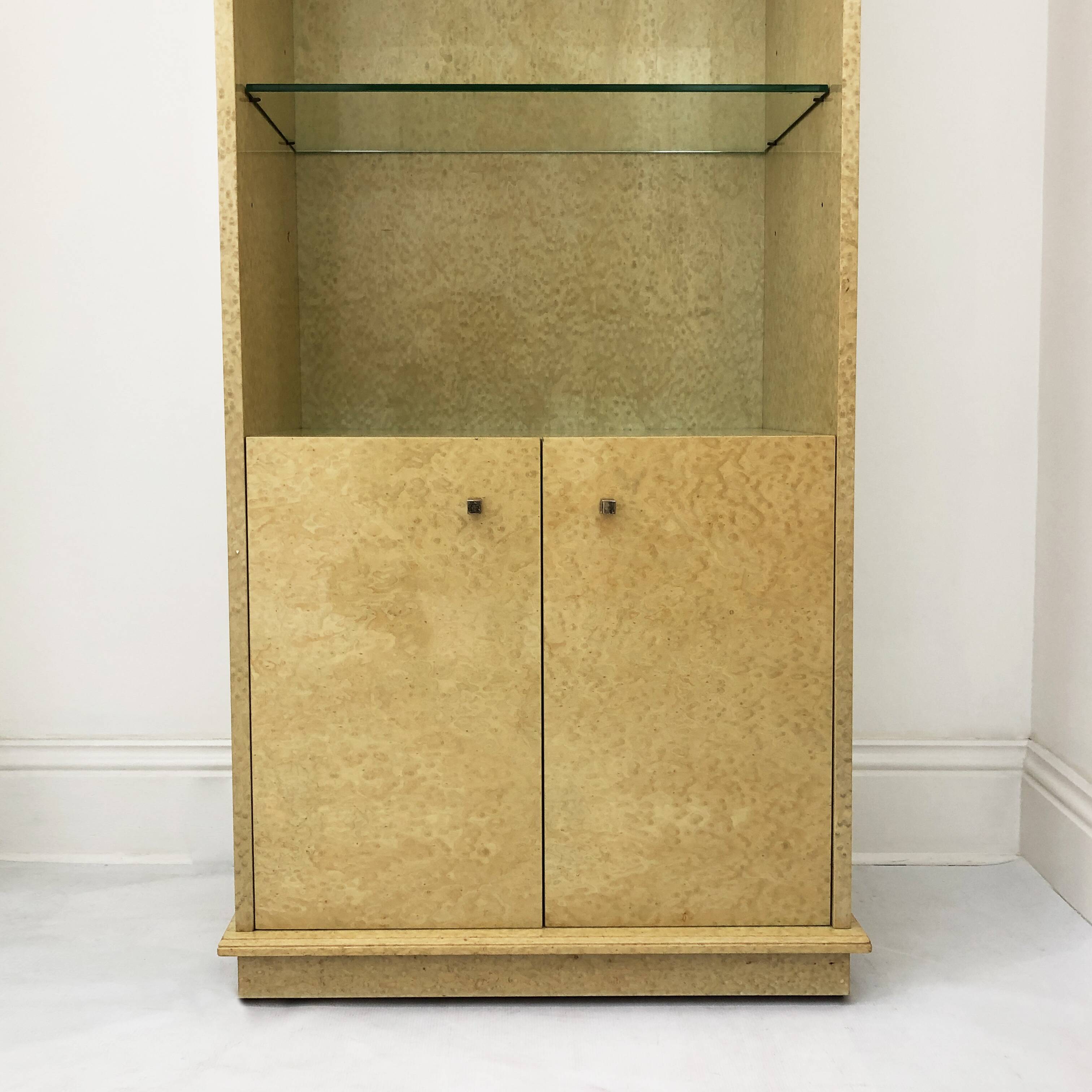 Studio Smania Tall 1980s Birds Eye Maple Burl Display Cabinet Memphis Milano Style Vintage