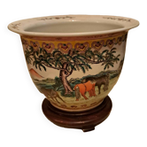 Caché pot en porcelaine de Chine. Famille Rose