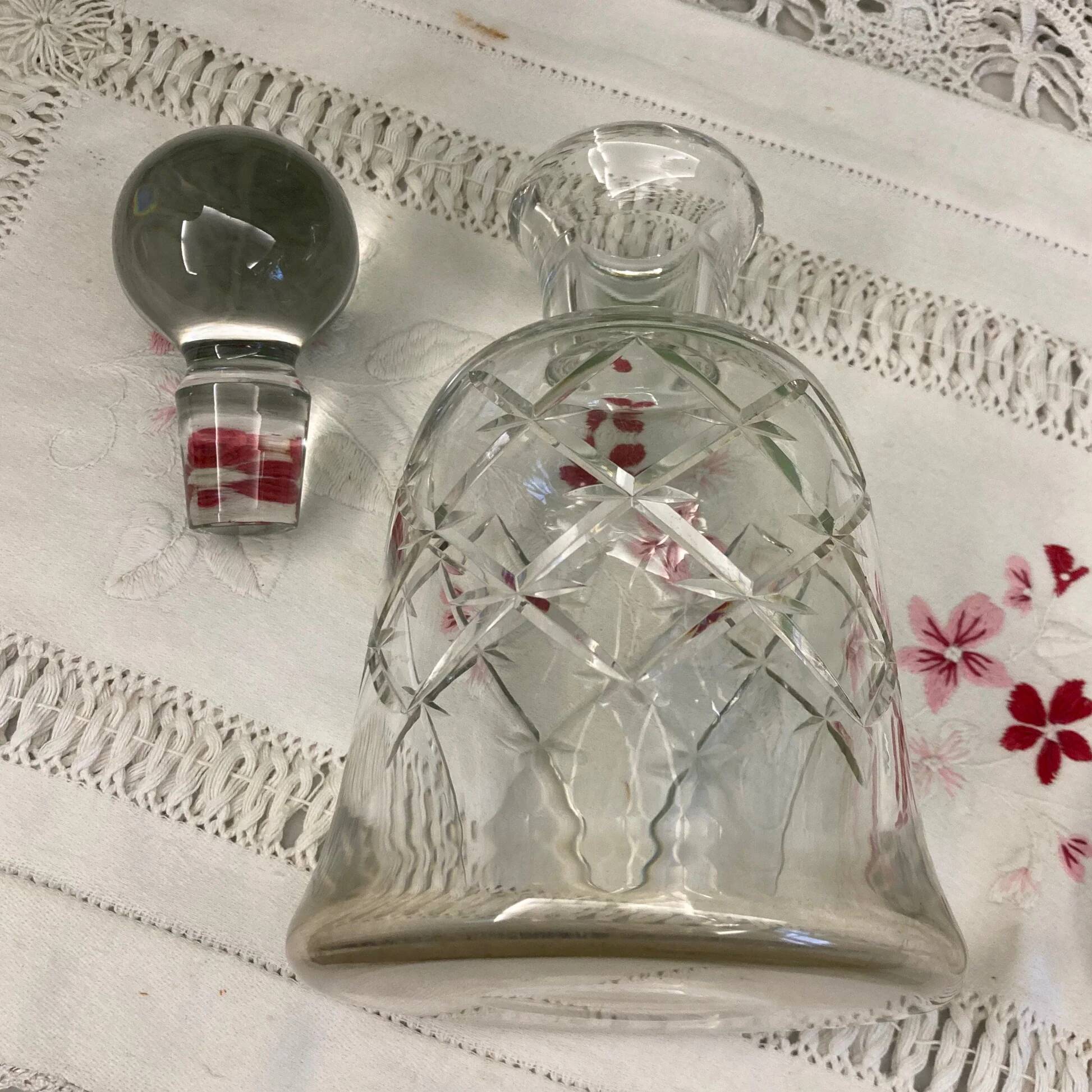 Baccarat beautiful pair of cut crystal carafes with crossed bevels | decanter