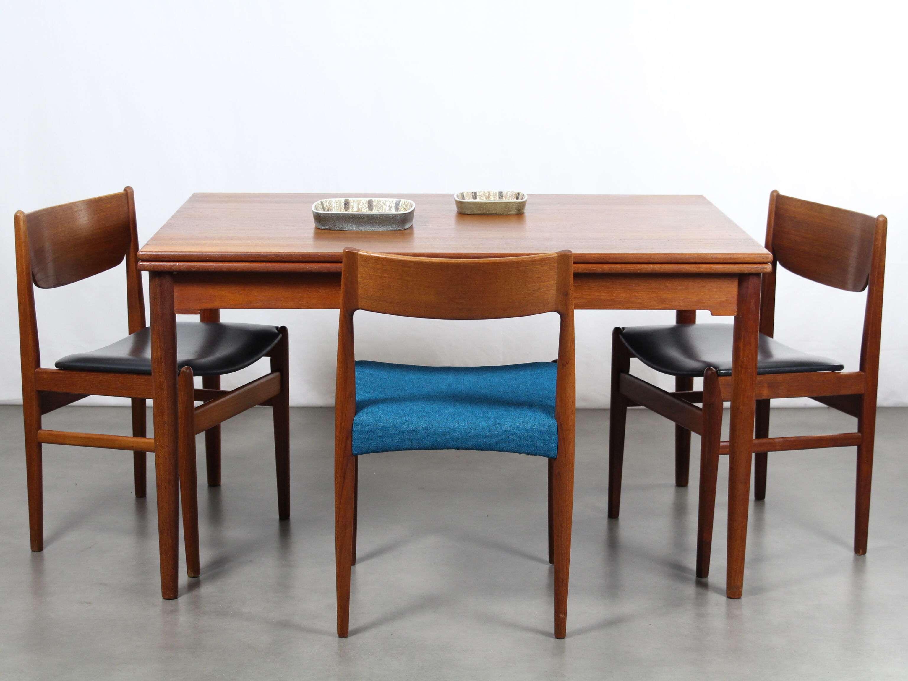 Chair Scandinavian teak