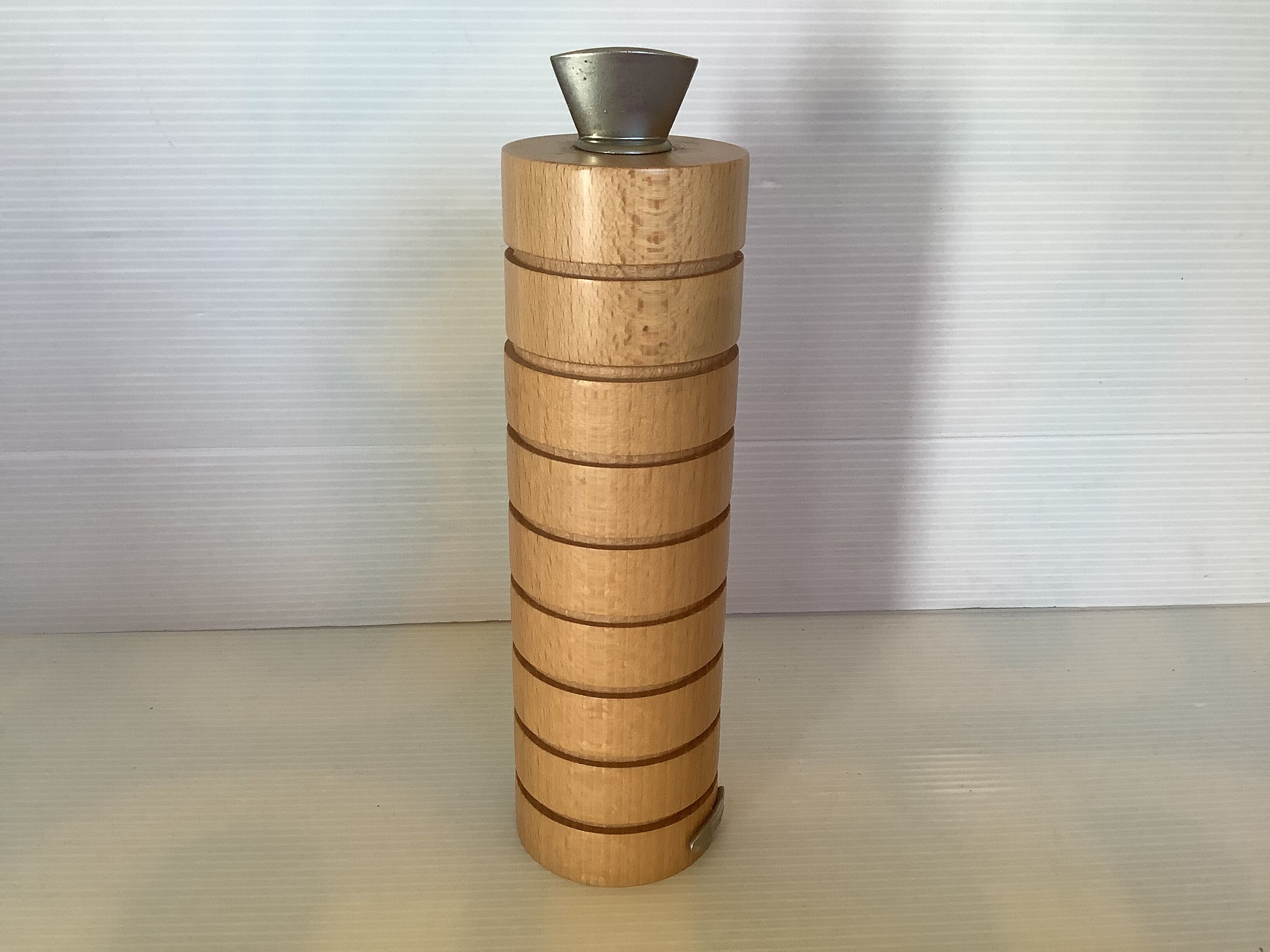 Scandinavian style legnoart wooden pepper mill