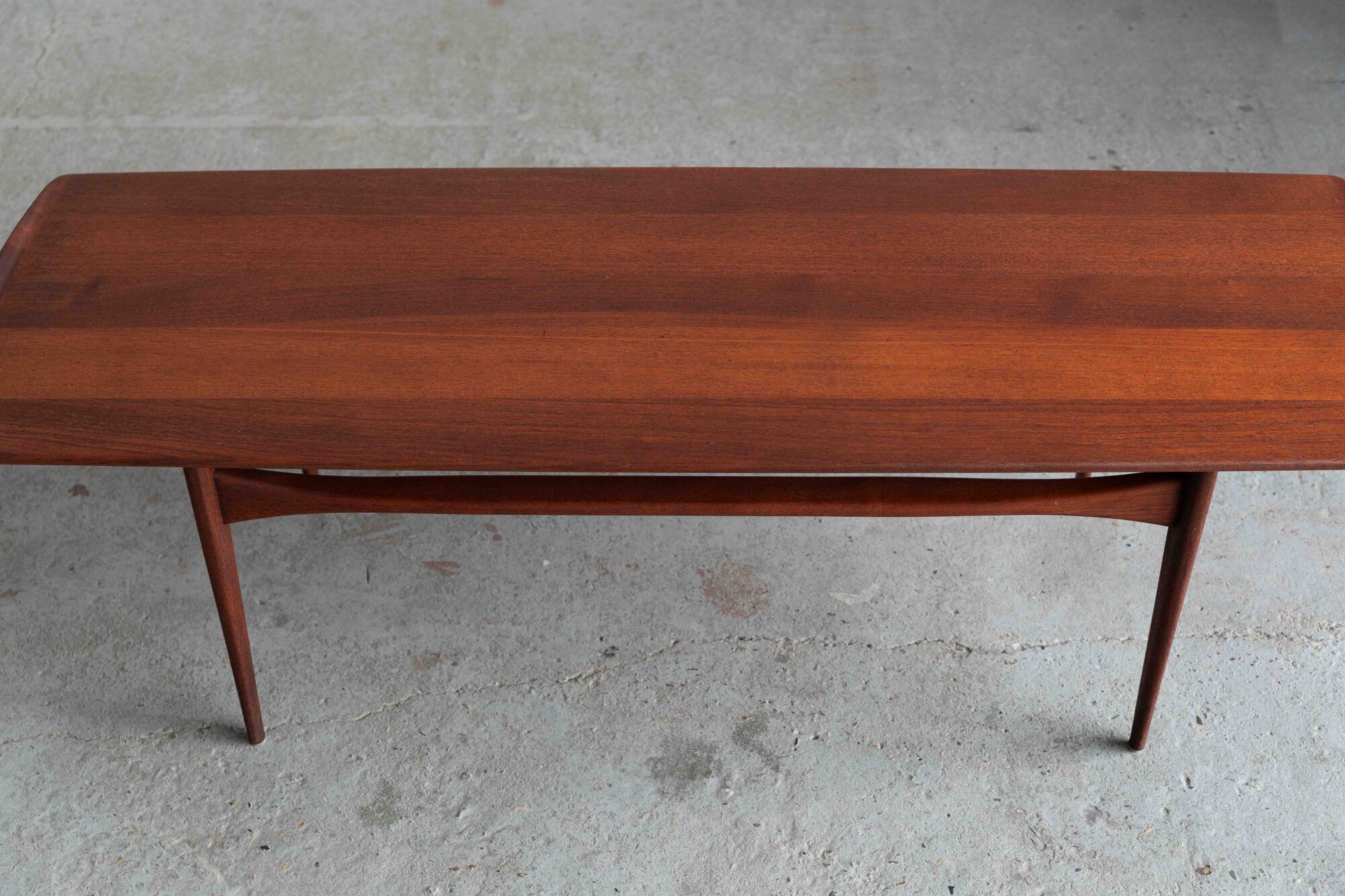 Table basse 'FD 503' par Tove et Edvardt Kindt-Larsen