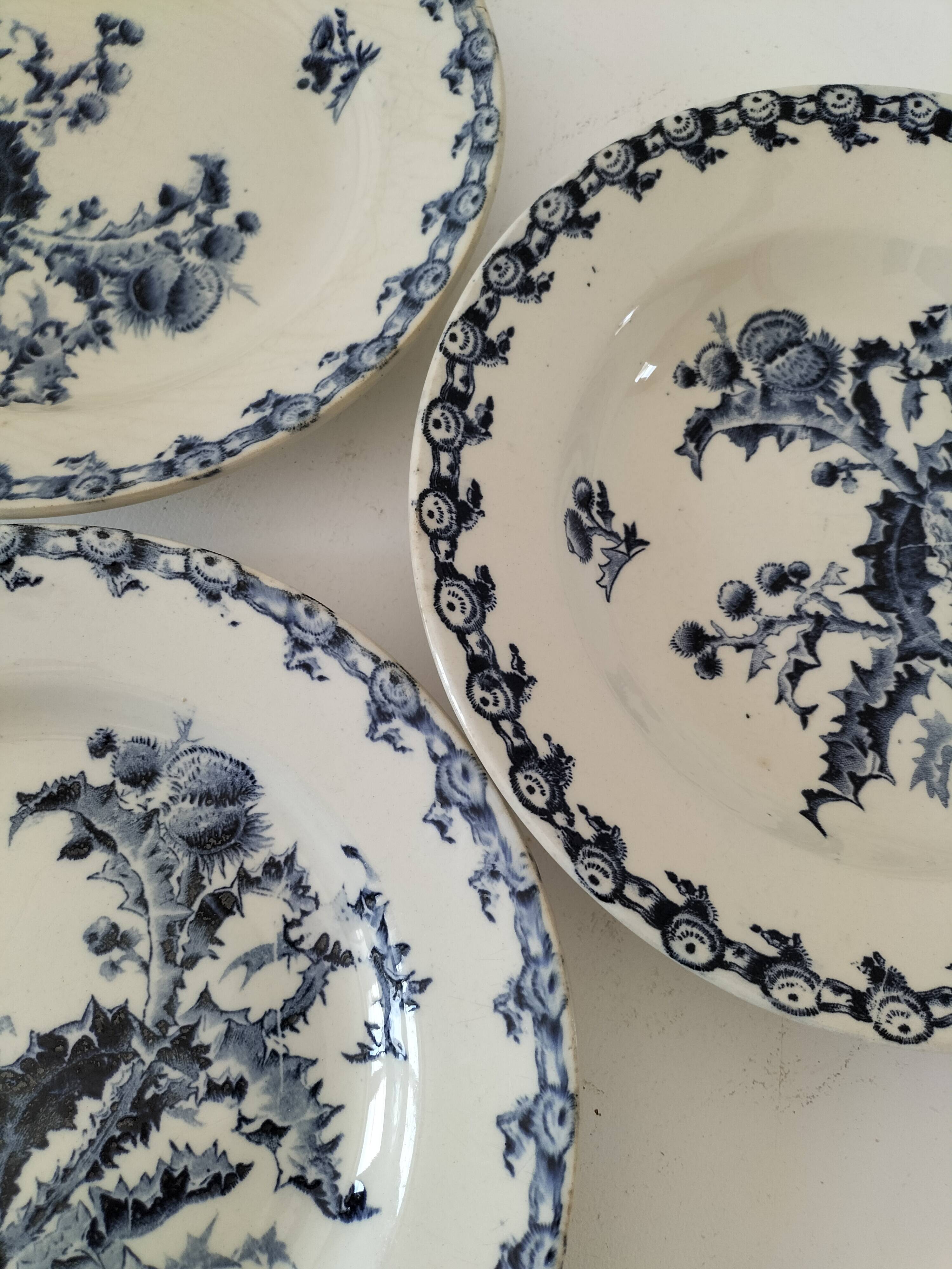 Trio of Gien soup plates – Chardon model in navy blue