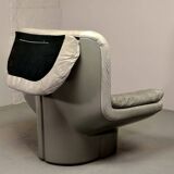 Eye-Catching Italian Grey Leather Lounge Chair by Ammanati & Vitello, 1970s