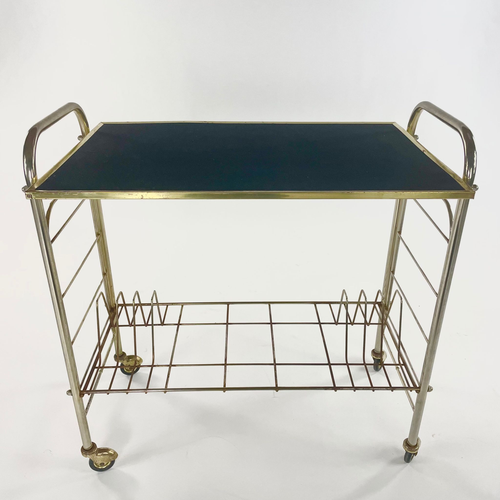 Meuble Hi_Fi, laiton et velours noir, circa 1970