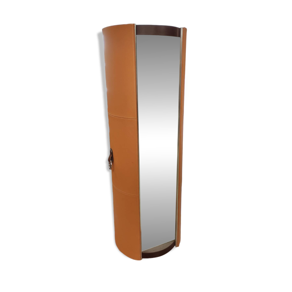Armoire pivotante