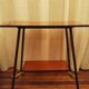 Table télé vintage à roulettes