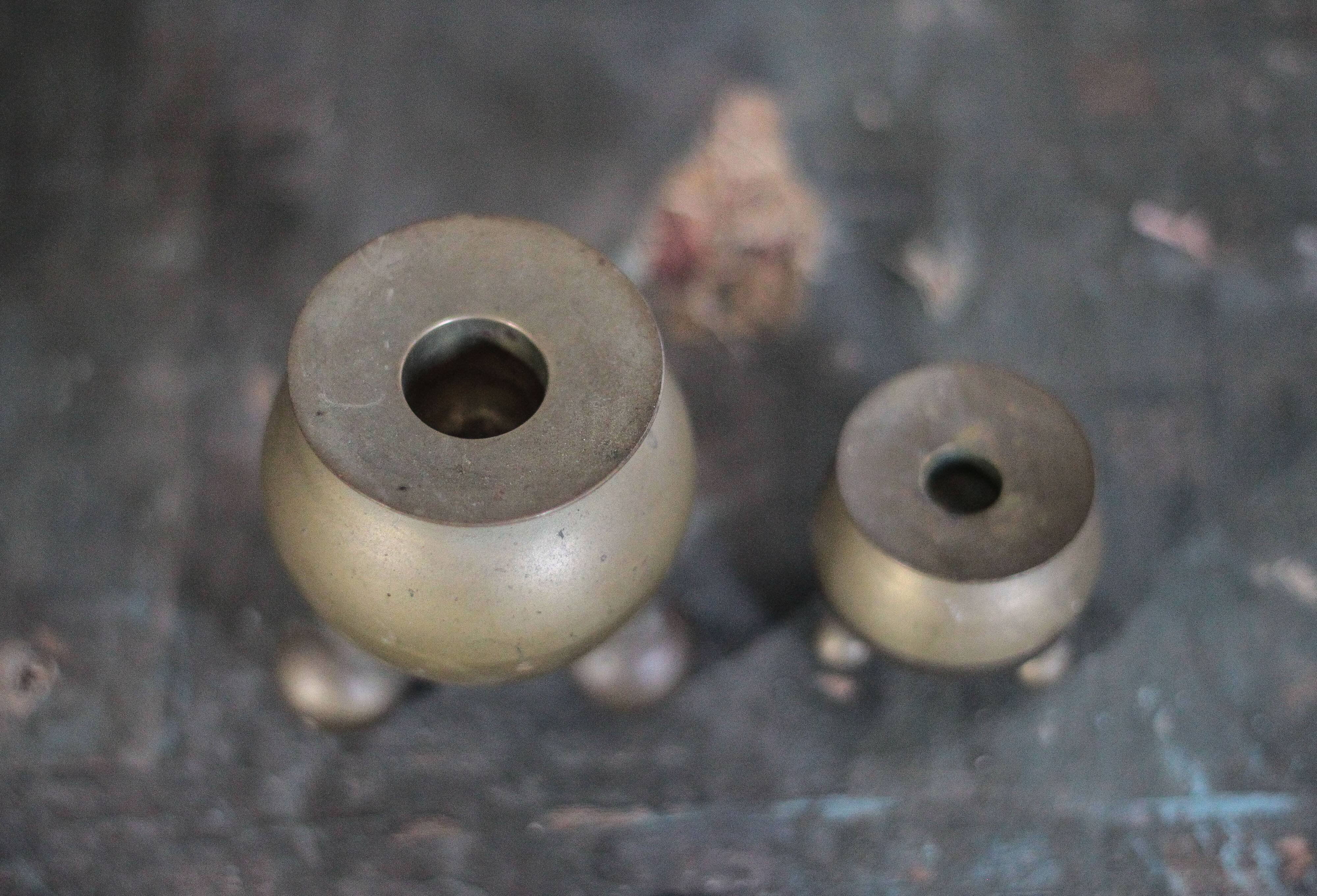 Pair of brass tripod candle holders, Gusum Bruck Sweden, candle holder.