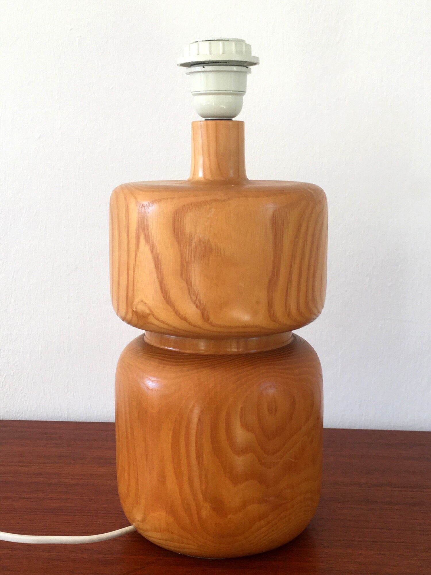 Vintage 1980s solid elm lamp