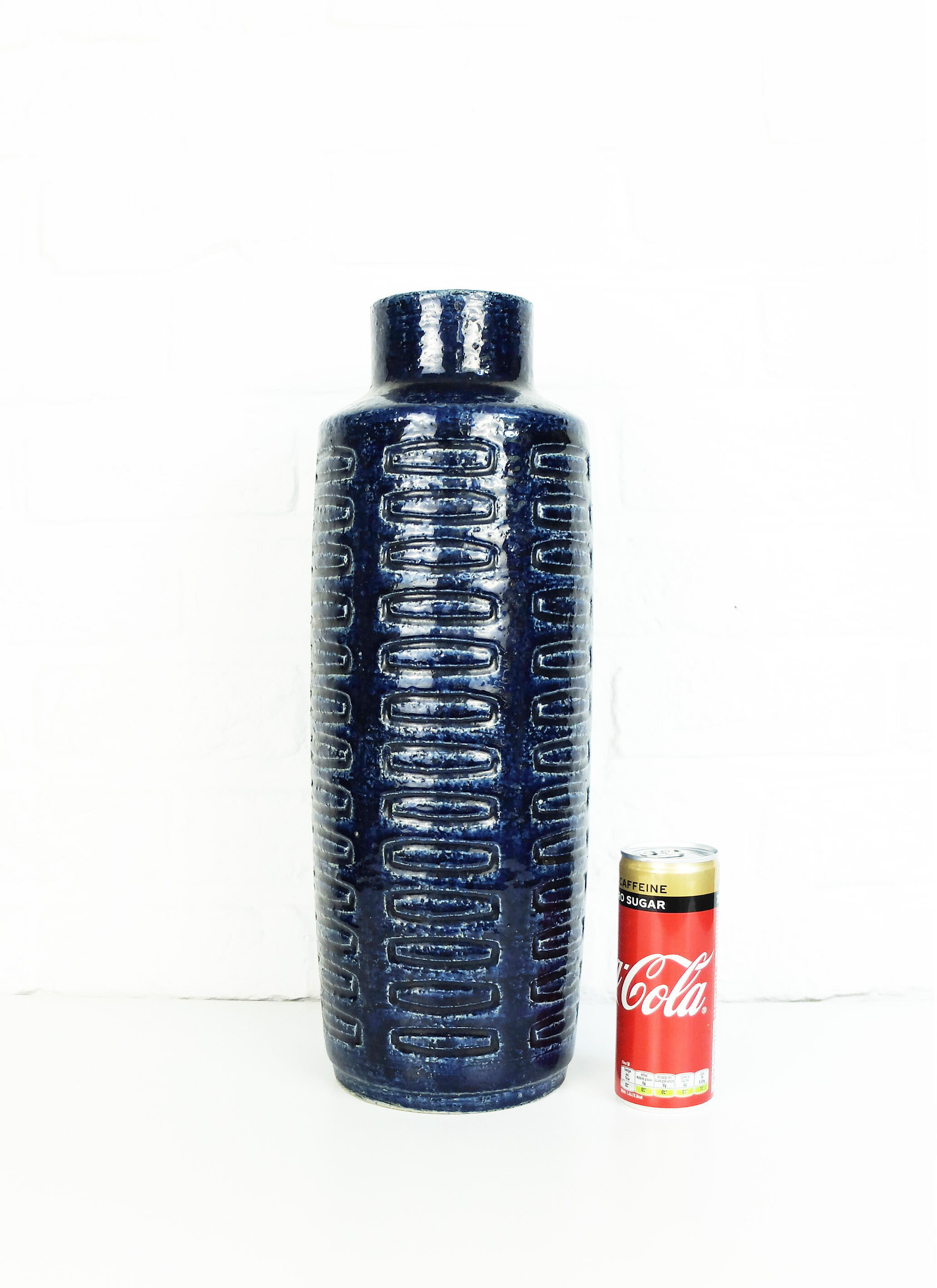 Ceramic vase C15 in cobalt blue Per Linnemann-Schmidt for Palshus, Denmark, 1960s