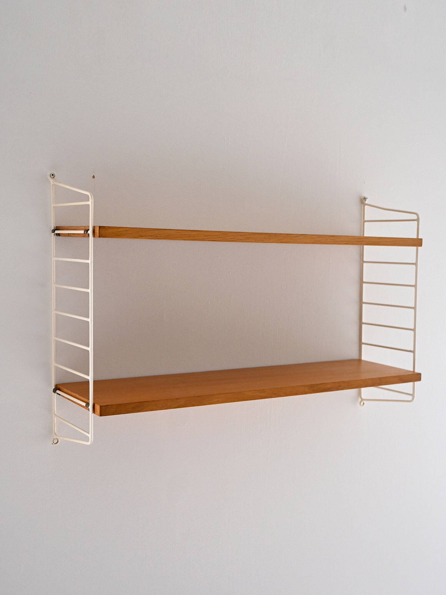 Étagère vintage en chêne