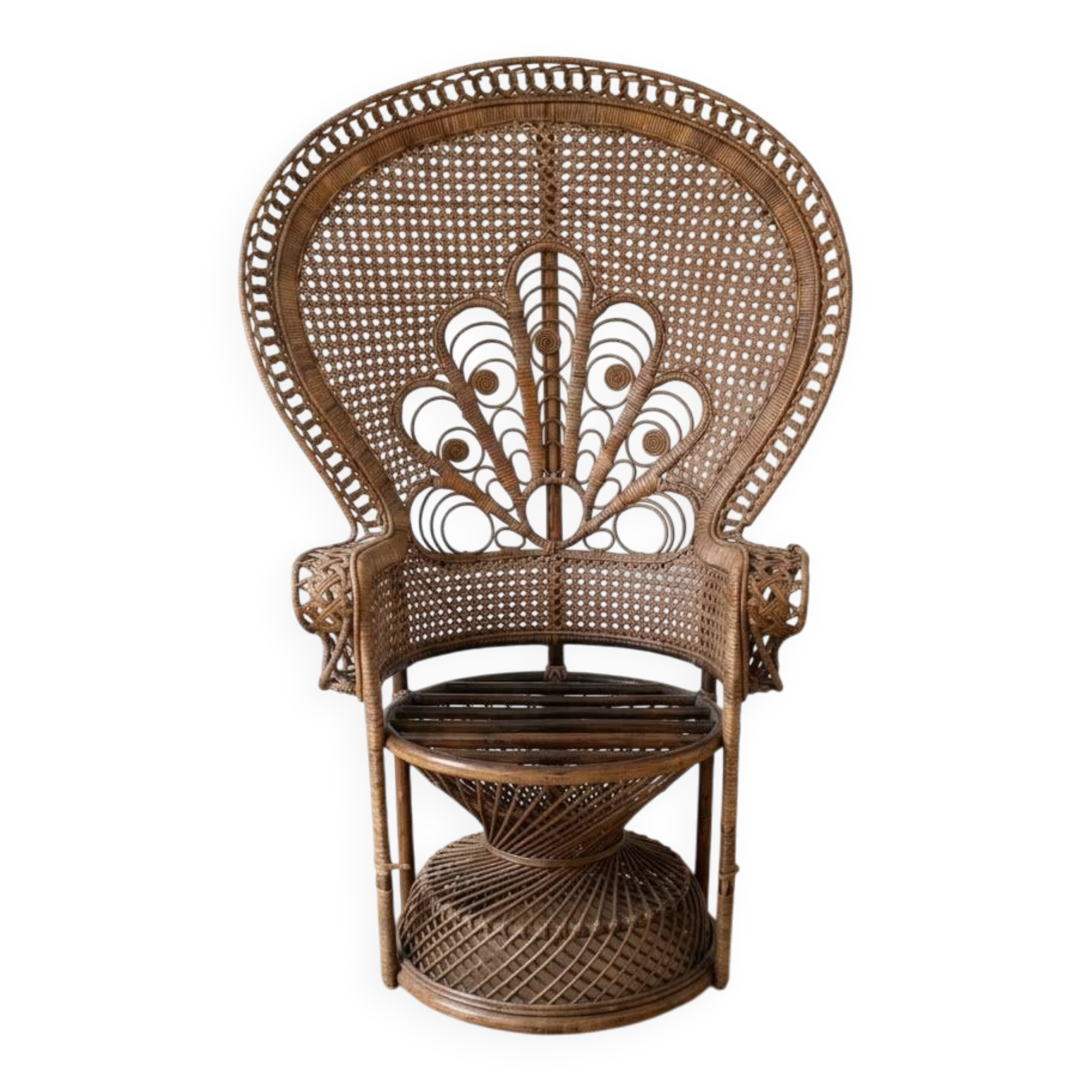 Vintage Emmanuelle armchair in woven rattan from the 1970s.