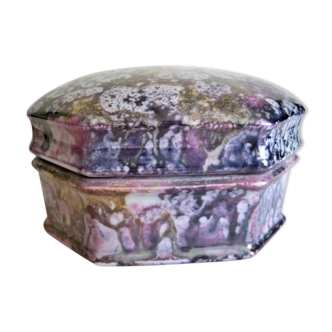 Porcelain jewelry box