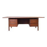 Mid-Century Large American Walnut Executive Desk