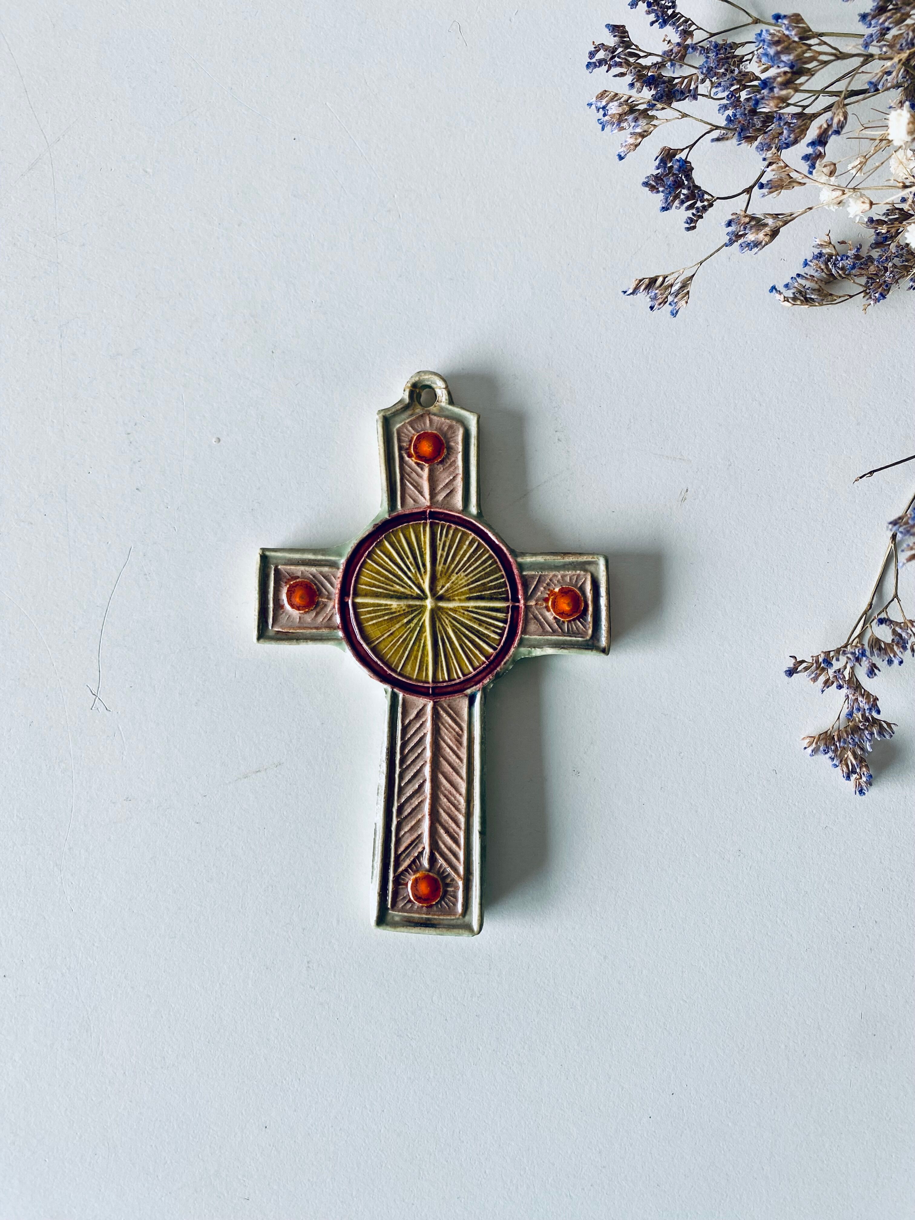 Ceramic wall cross signed Taburet