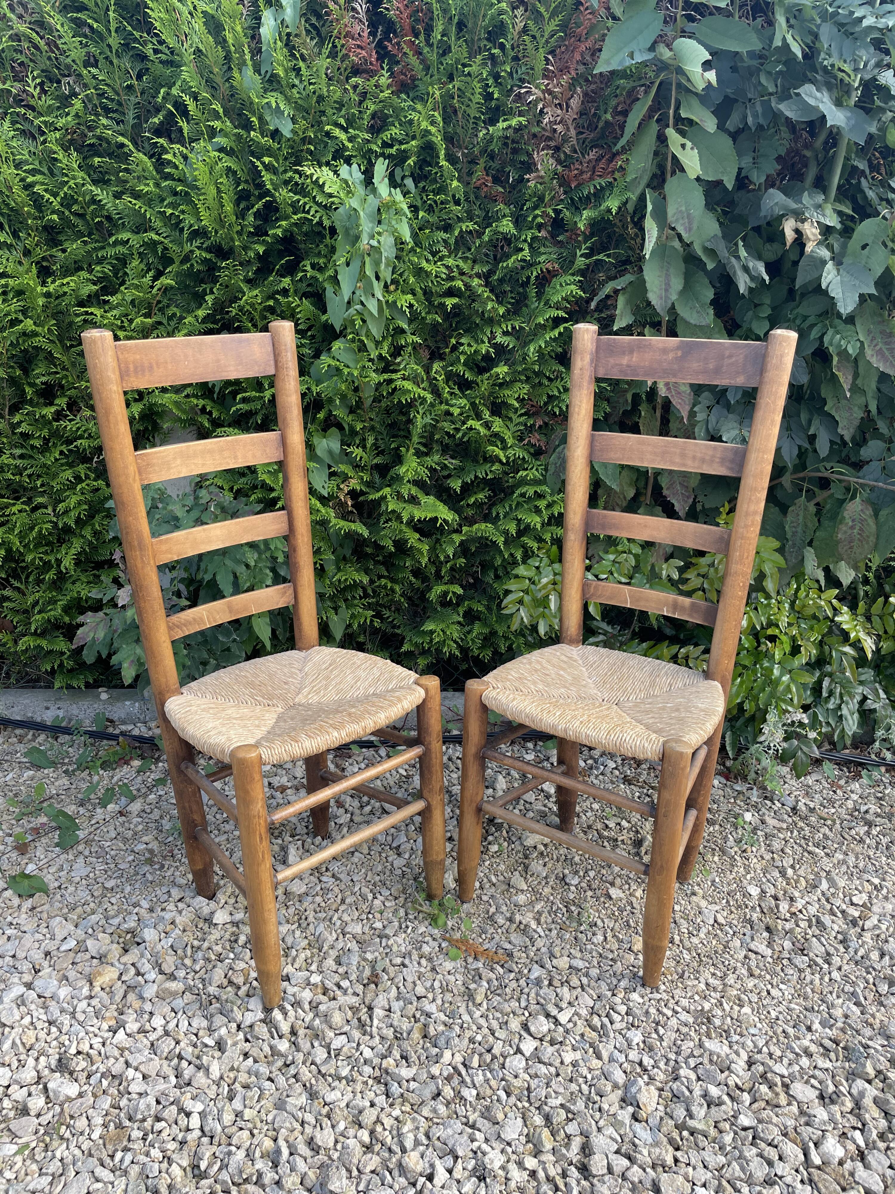 Set of 4 straw chairs