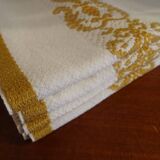 6 serviettes de table brodées blanches et camel 47 x 45