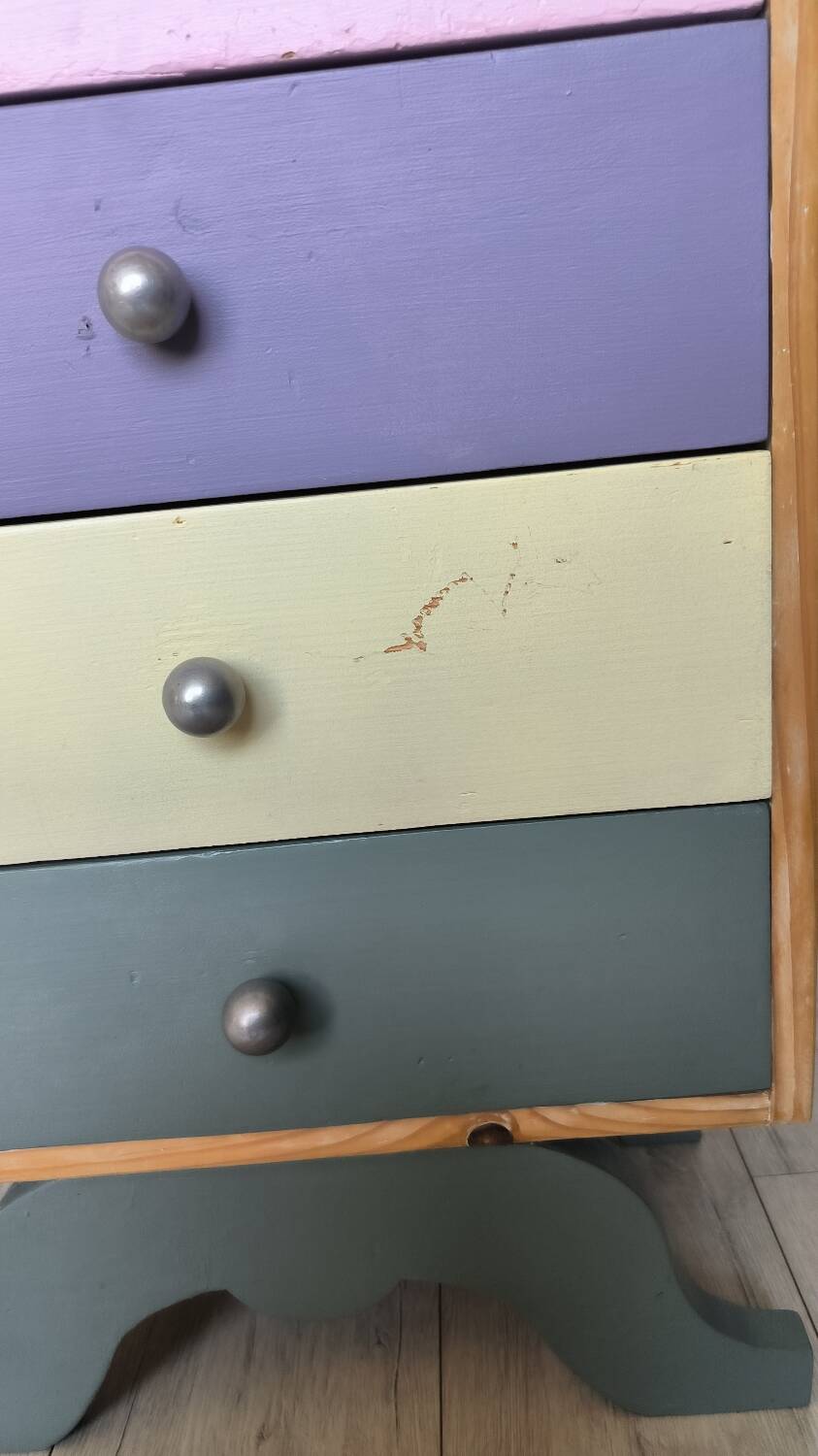 Vintage Art Deco chest of drawers