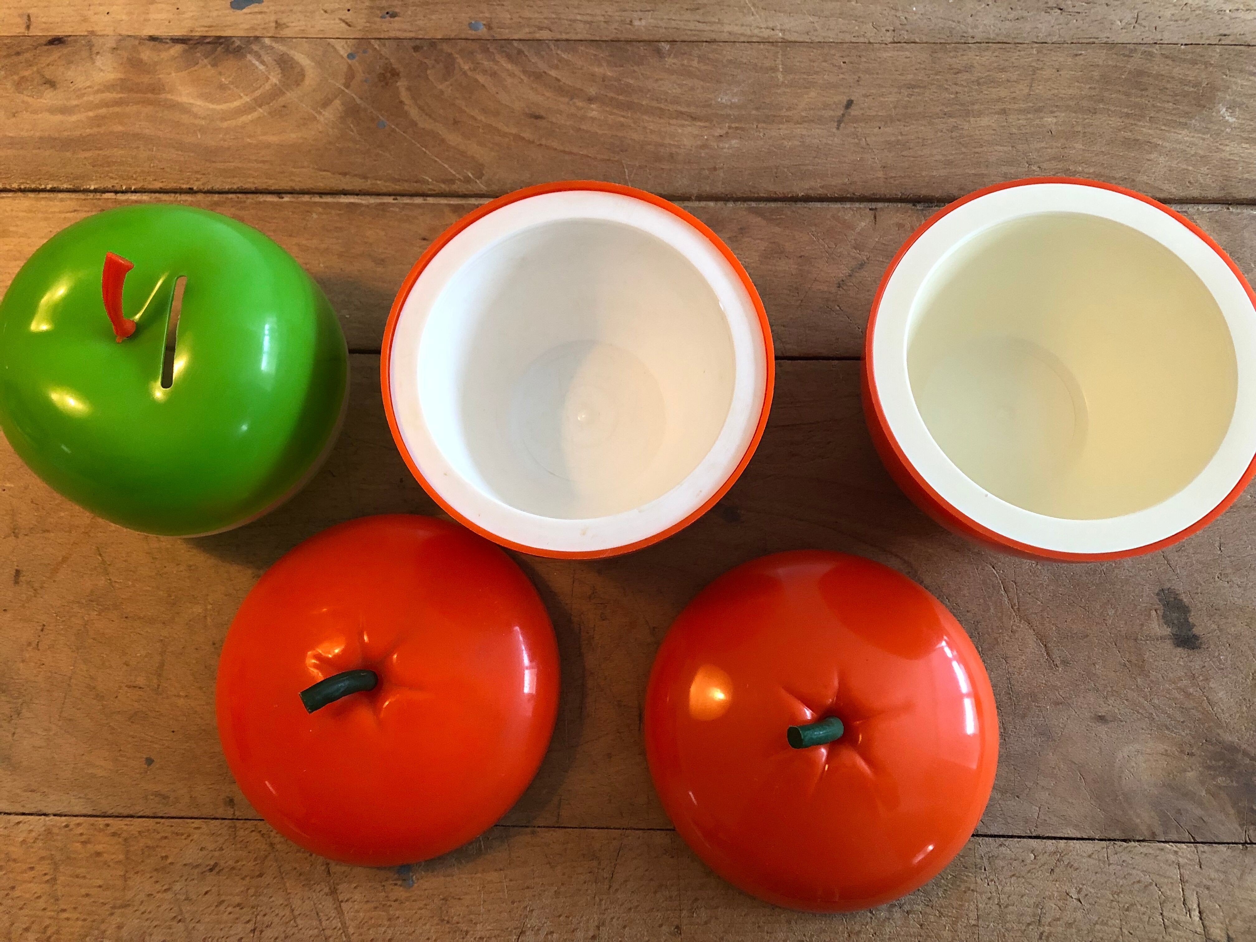 Lot of vintage ice apples