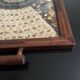 Plateau en bois et décor ailes de papillons