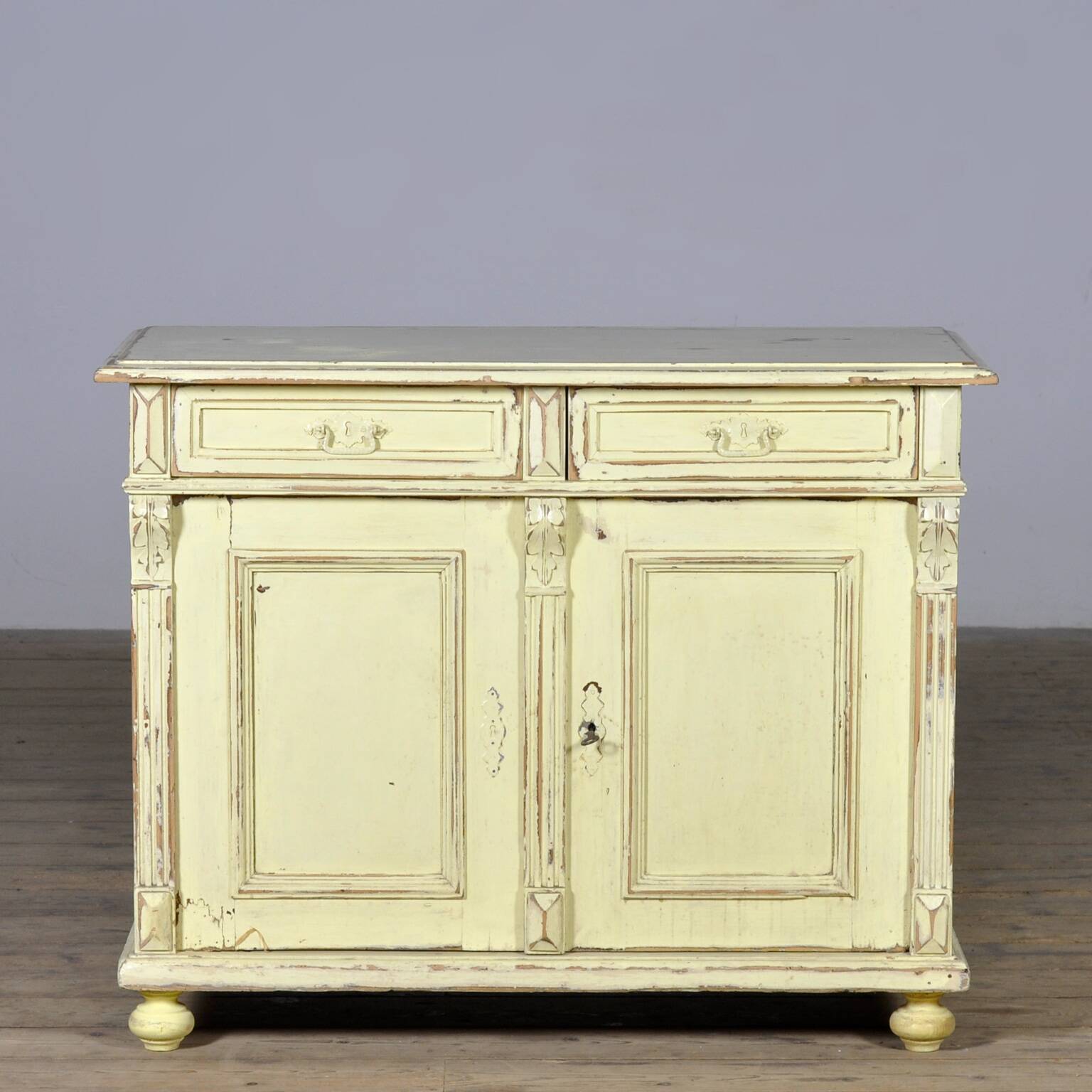 Buffet ancien en pin, vers 1910