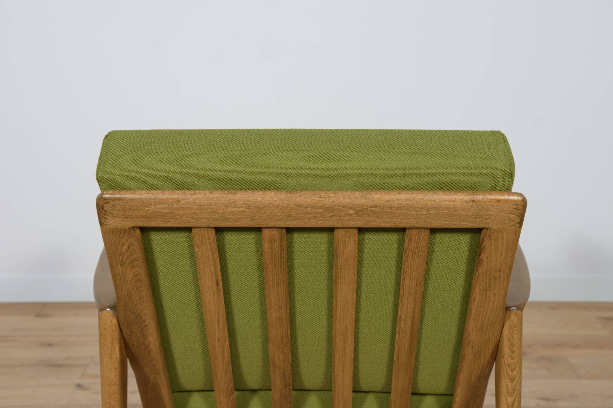 Model 300-139 Armchairs from Swarzędz Factory, 1960s, Set of 2