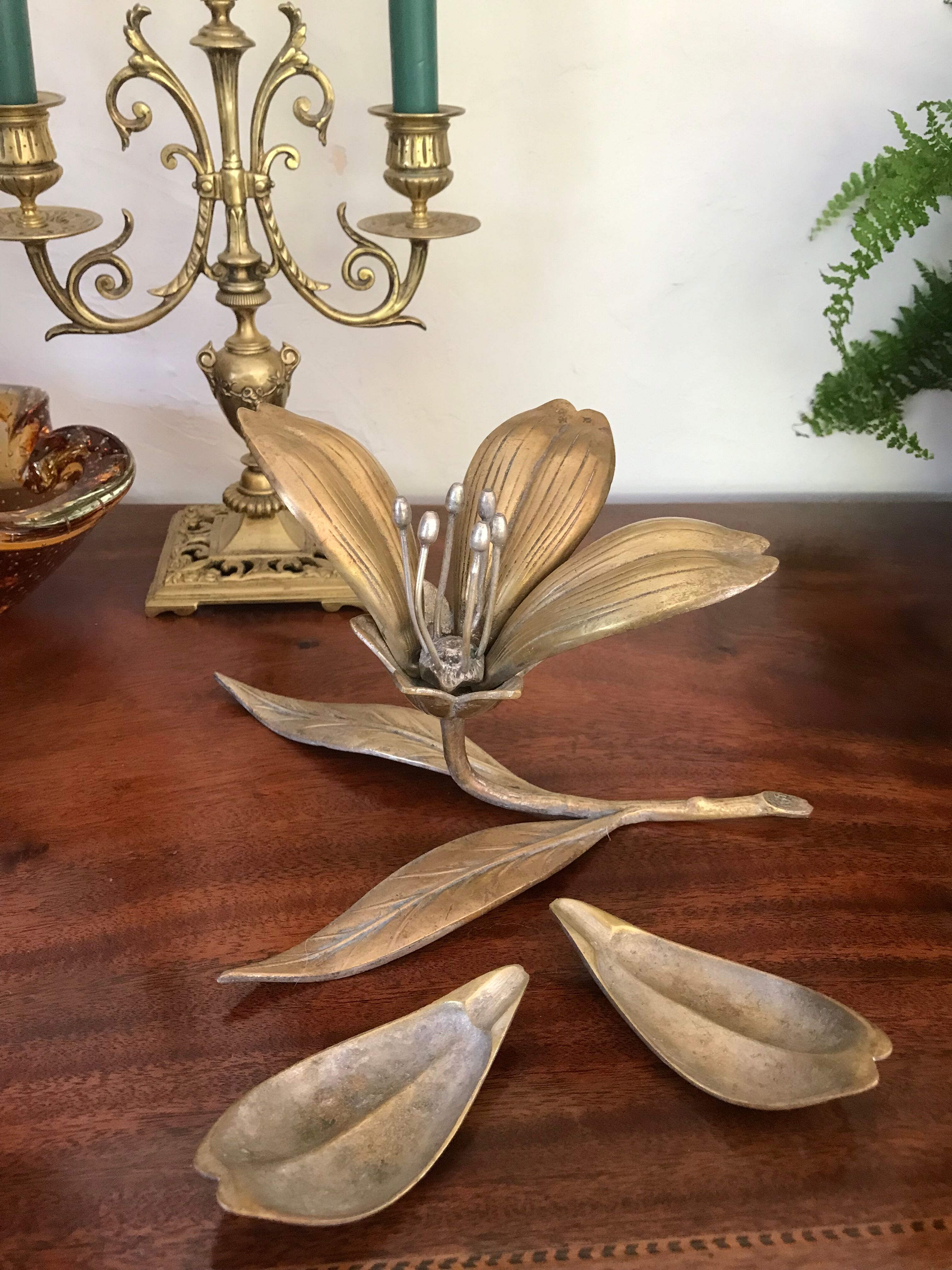 Brass flower ashtray