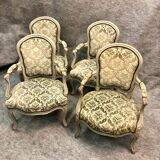 Suite de quatre fauteuils médaillon, milieu XIXe siècle