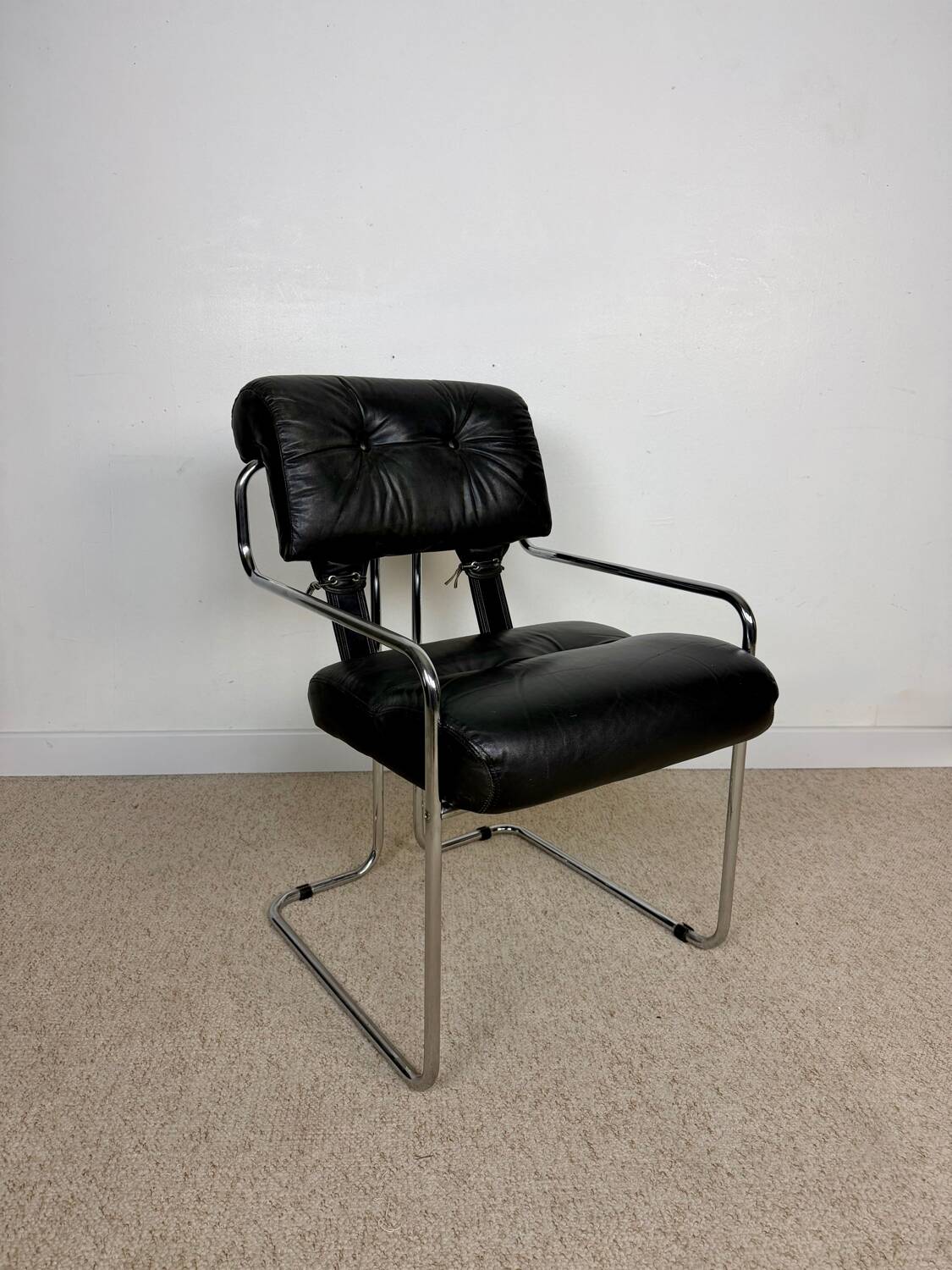 Vintage armchair model “Tucroma” – Guido Faleschini for iMariani