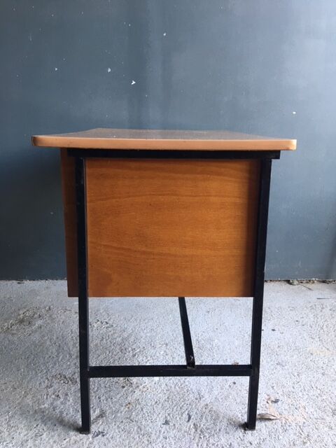 Office year 50 modernist spirit
