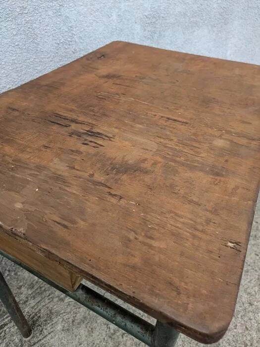 Adult desk