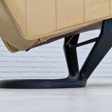 1980s, Danish design by Steen Ostergård for Bramin Møbler. "Action Recliner" relax chair.