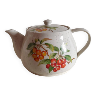 Individual earthenware teapot/tisa pot