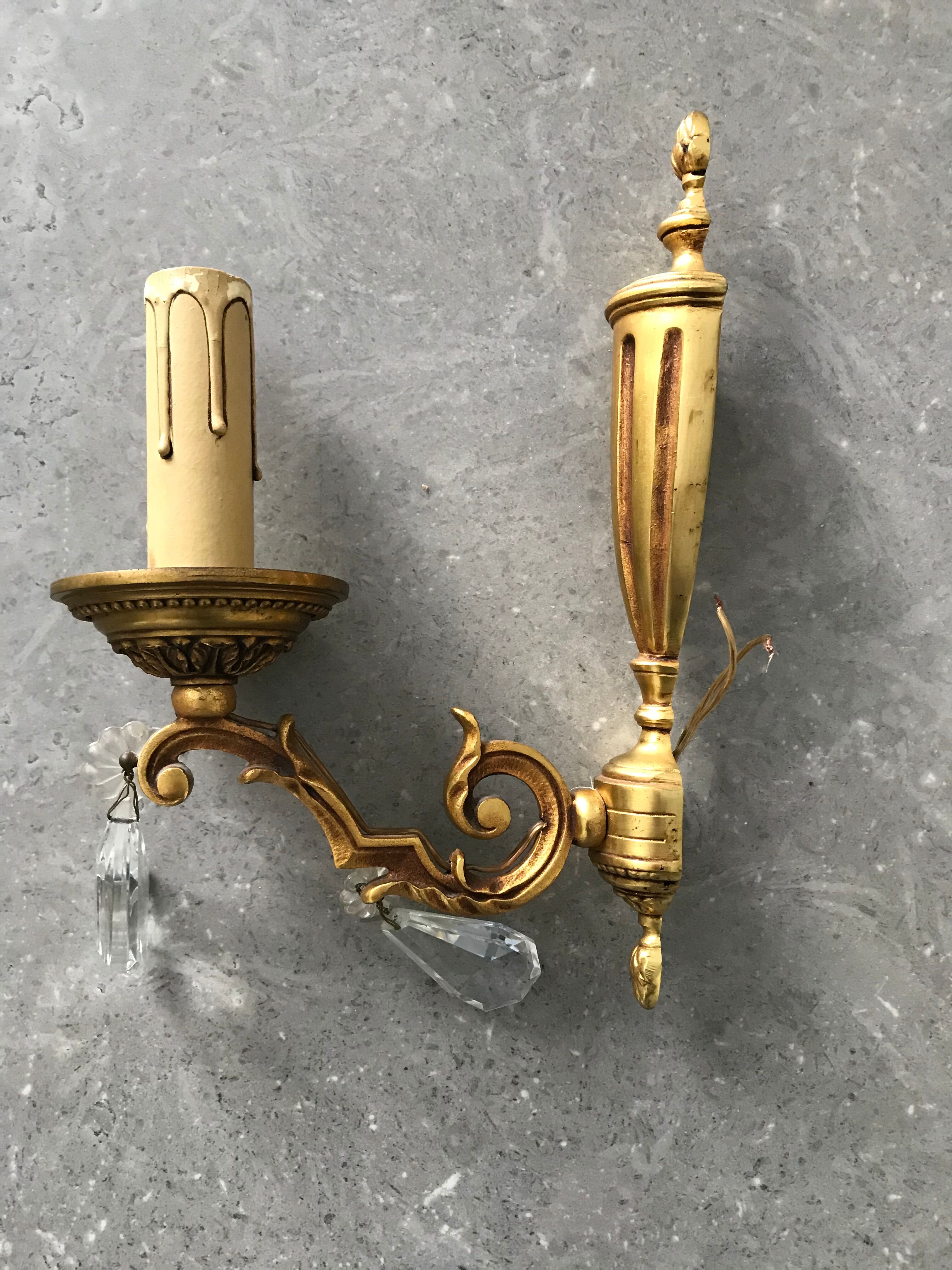 Paire d'applique Louis XVI bronze avec pampilles